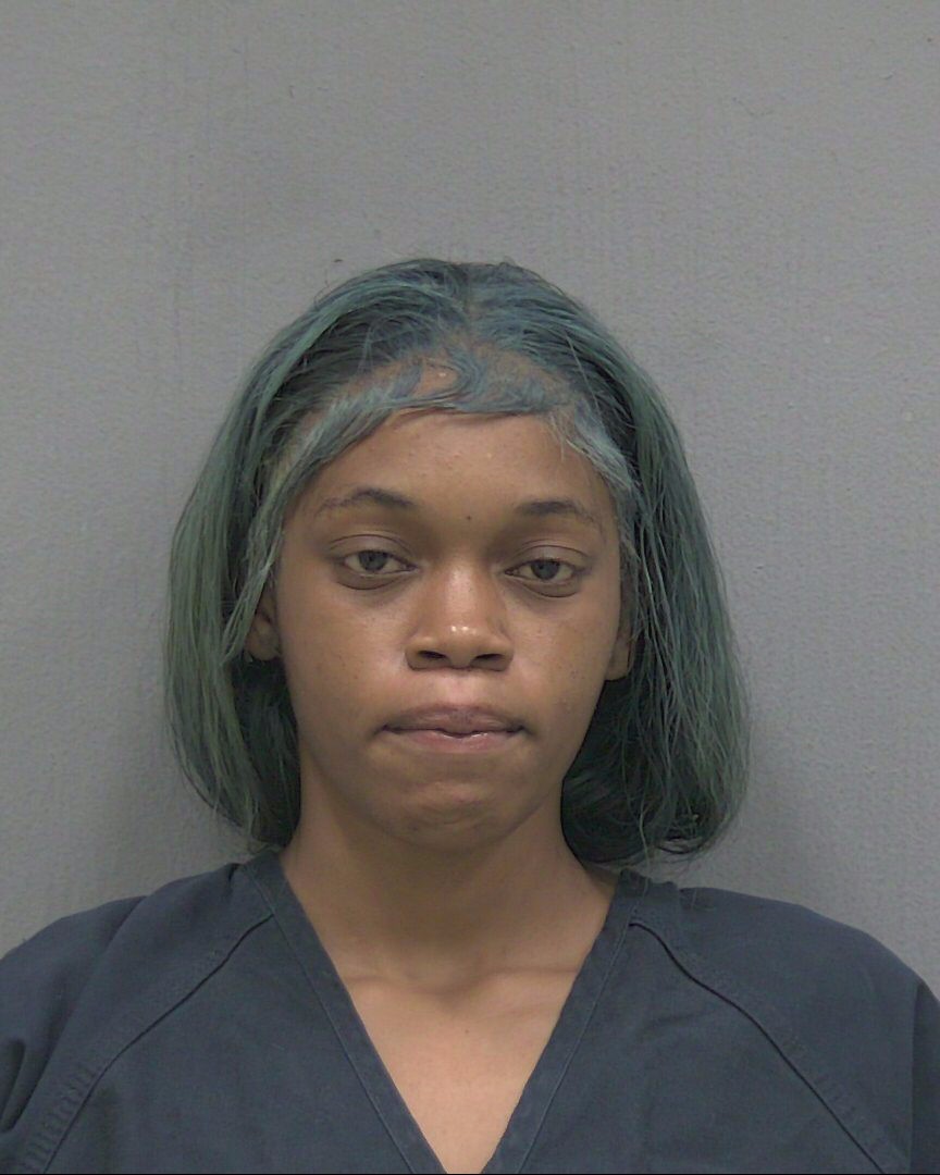 Kanira Knight booking photo