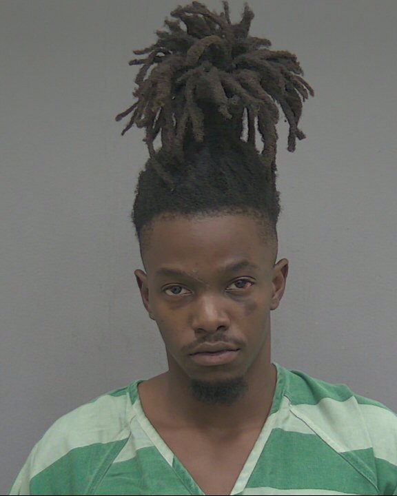 Booking photo of Ja'quan Holmes
