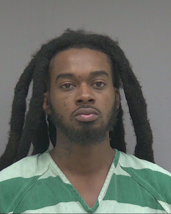 Booking photo of Darius Cummings