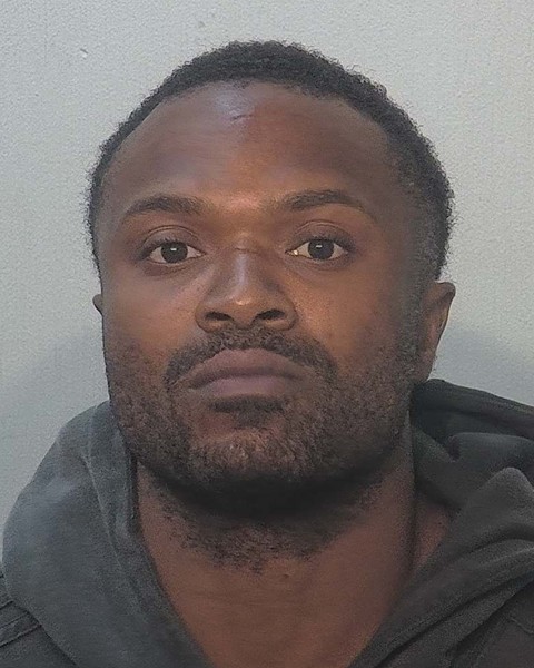 Booking photo of Jermaine Smith