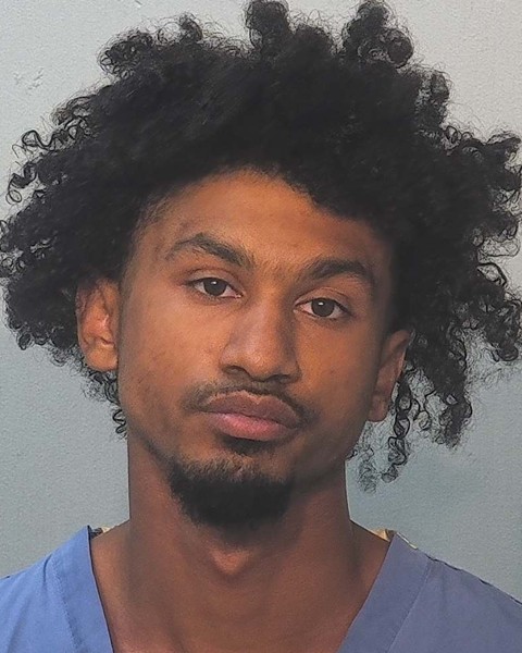 Booking photo of Cayvon Capers-douglas