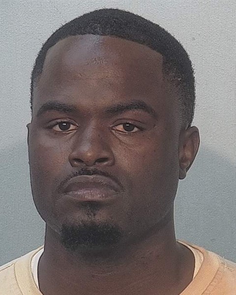Booking photo of Javariaus Duncan