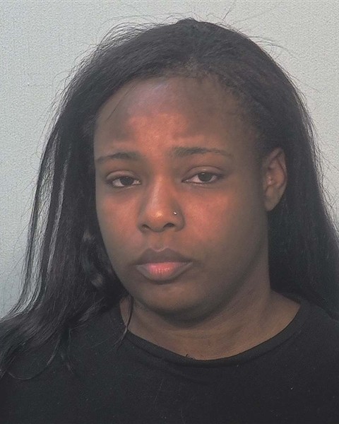 Booking photo of Jalayah Green