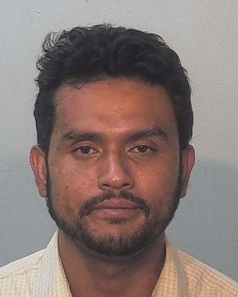 Booking photo of Ar La