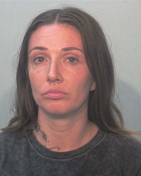 Booking photo of Emera Lohr