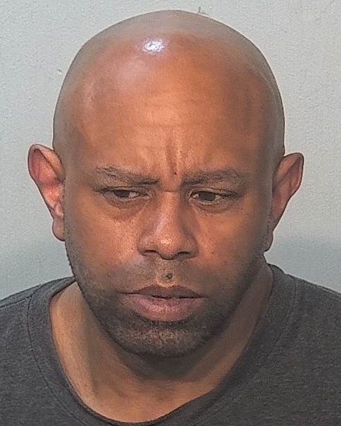 Booking photo of Sergio Pernell