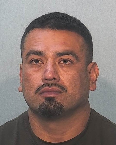 Booking photo of Luis Garcia-hernandez