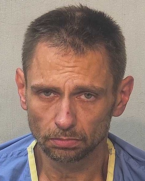 Booking photo of Paul Freeman