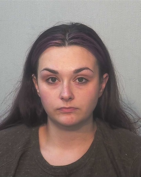 Booking photo of Mckenzi Hunter