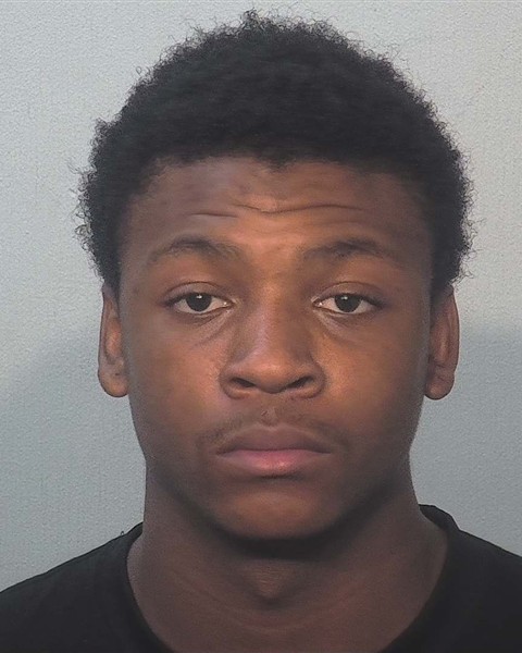 Booking photo of Kiyon Beasley