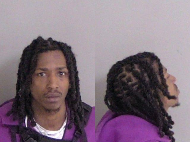 Booking photo of Qaeshon Clark