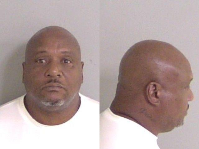 Booking photo of Robert Aaron