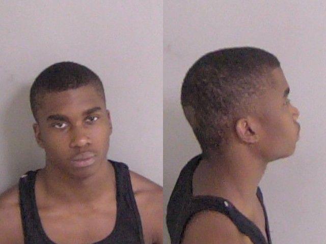 Booking photo of Tyrez Jones