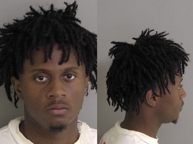 Jacari Robertson booking photo