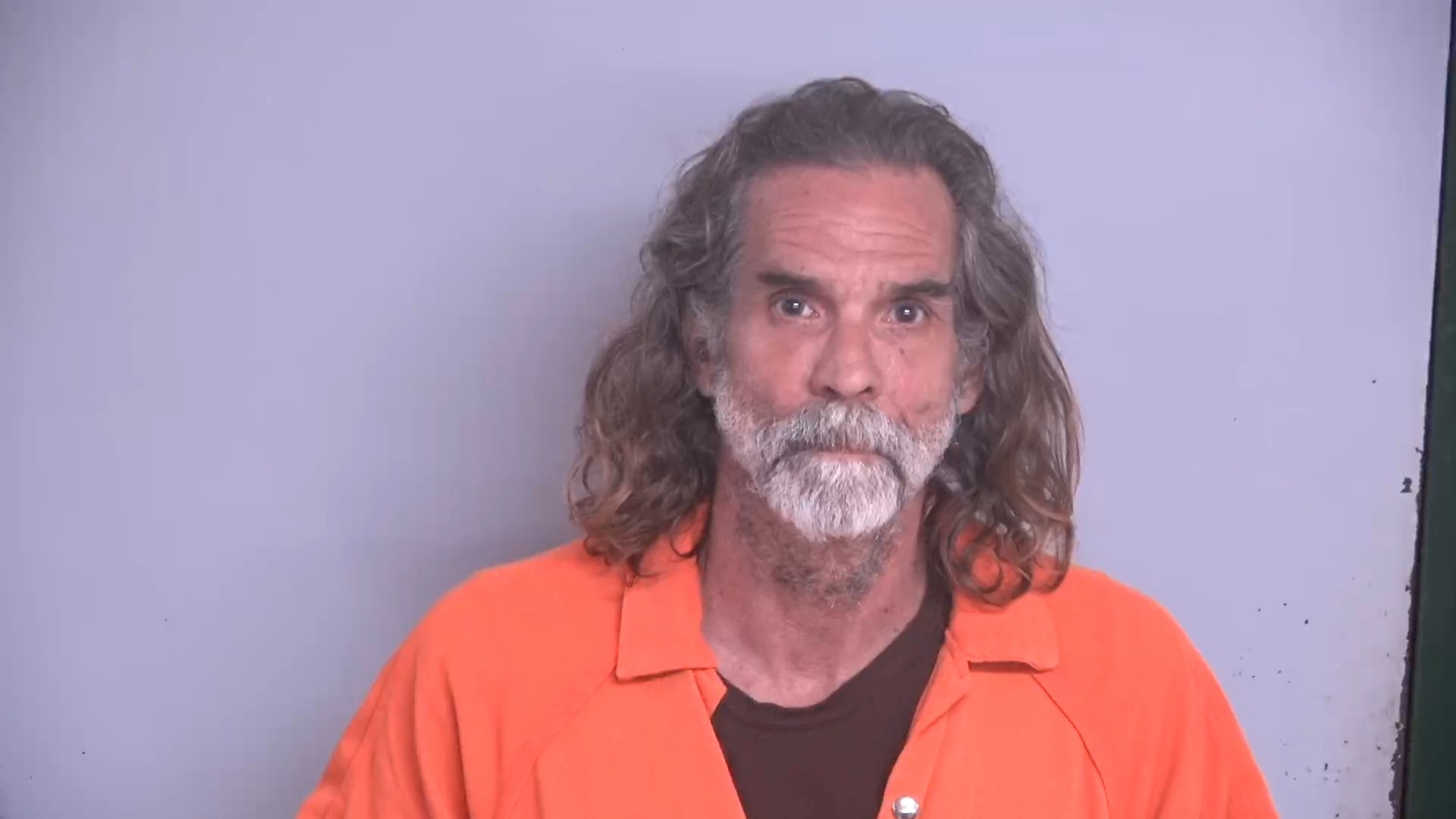 Booking photo of Darren Leggett