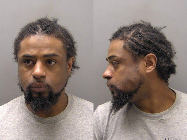 Booking photo of Laron Cubit