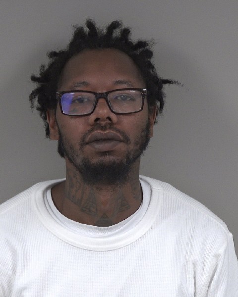 Booking photo of Mario Murray
