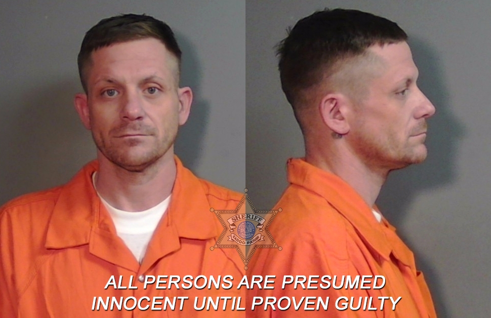 Booking photo of Sean Lawrence Warren