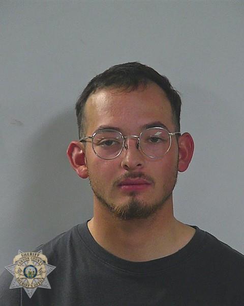 Booking photo of David Eduardo Bustillos