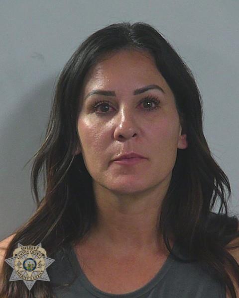 Booking photo of Alyssa Louise Farber