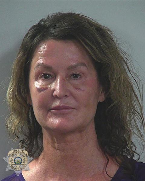Booking photo of Cathryn Louise Davlin