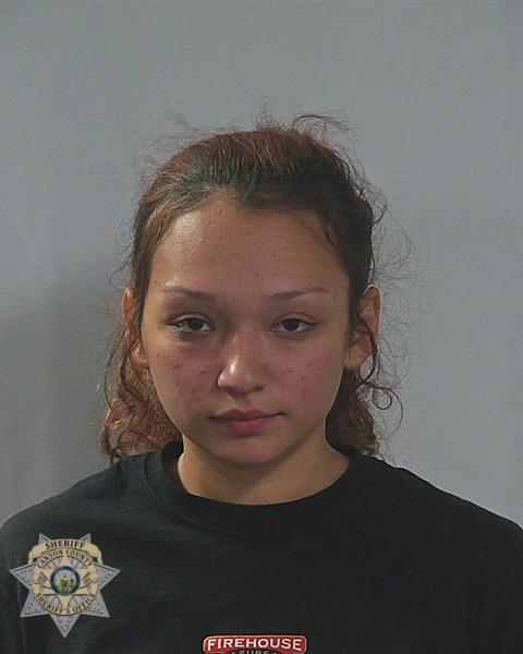 Booking photo of Mahkyla Roasalyn Hernandez