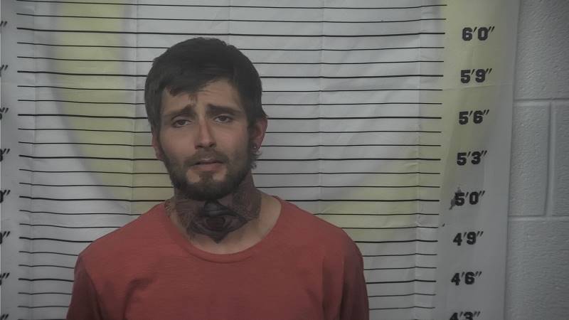 Booking photo of Zachary Kinder
