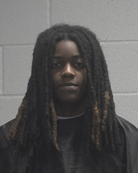 Booking photo of Kamauri Borders