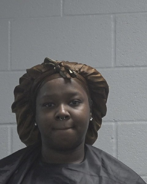 Booking photo of Daisya Howard