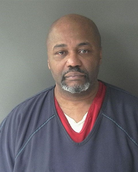 Booking photo of Robert C Williams
