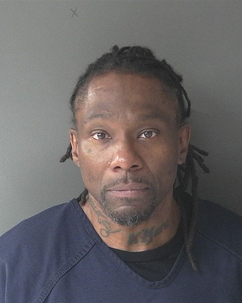 Booking photo of Larry Craig