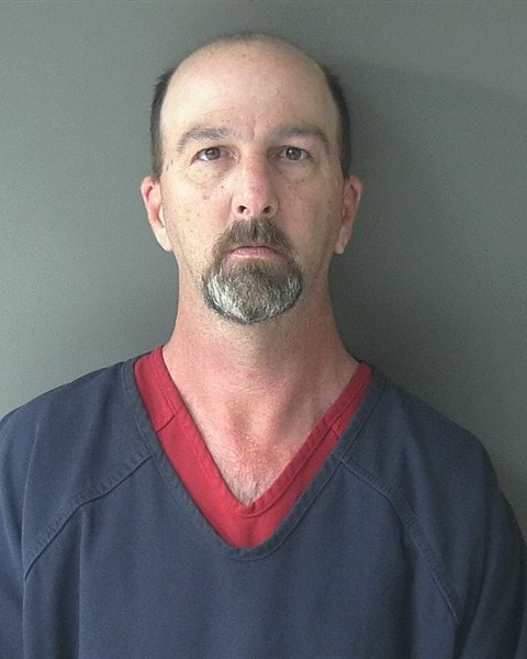Booking photo of Darrin Edward Alvey