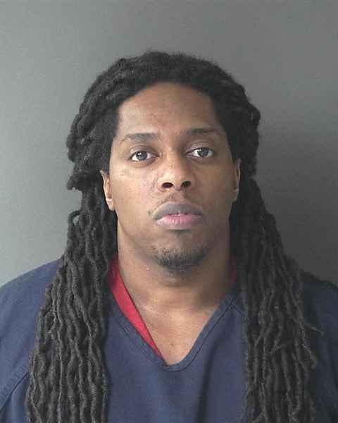 Booking photo of Nahamani Sargent