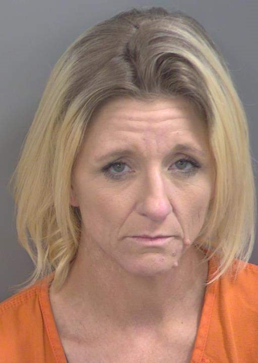 Booking photo of Jennifer Saunders