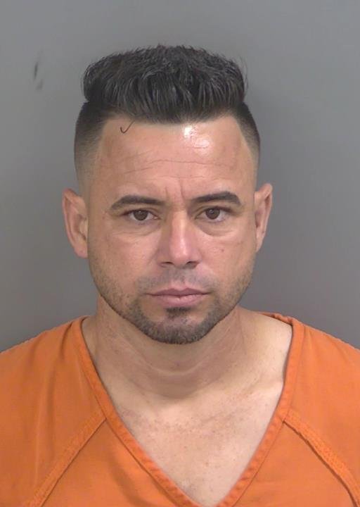 Booking photo of Yusdel Perezgonzalez