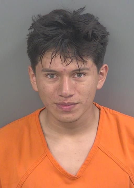 Booking photo of Maximino Bartolonperez