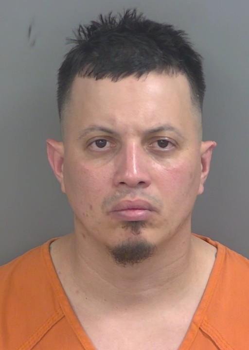 Booking photo of Elmer Suarez