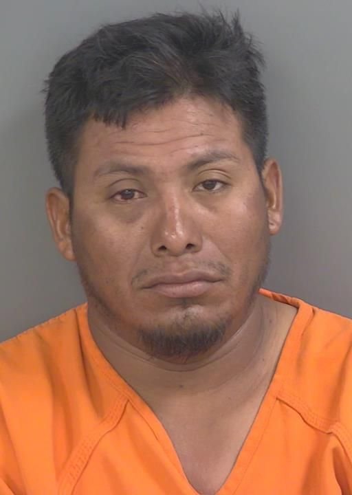 Booking photo of Ismael Moralessimon