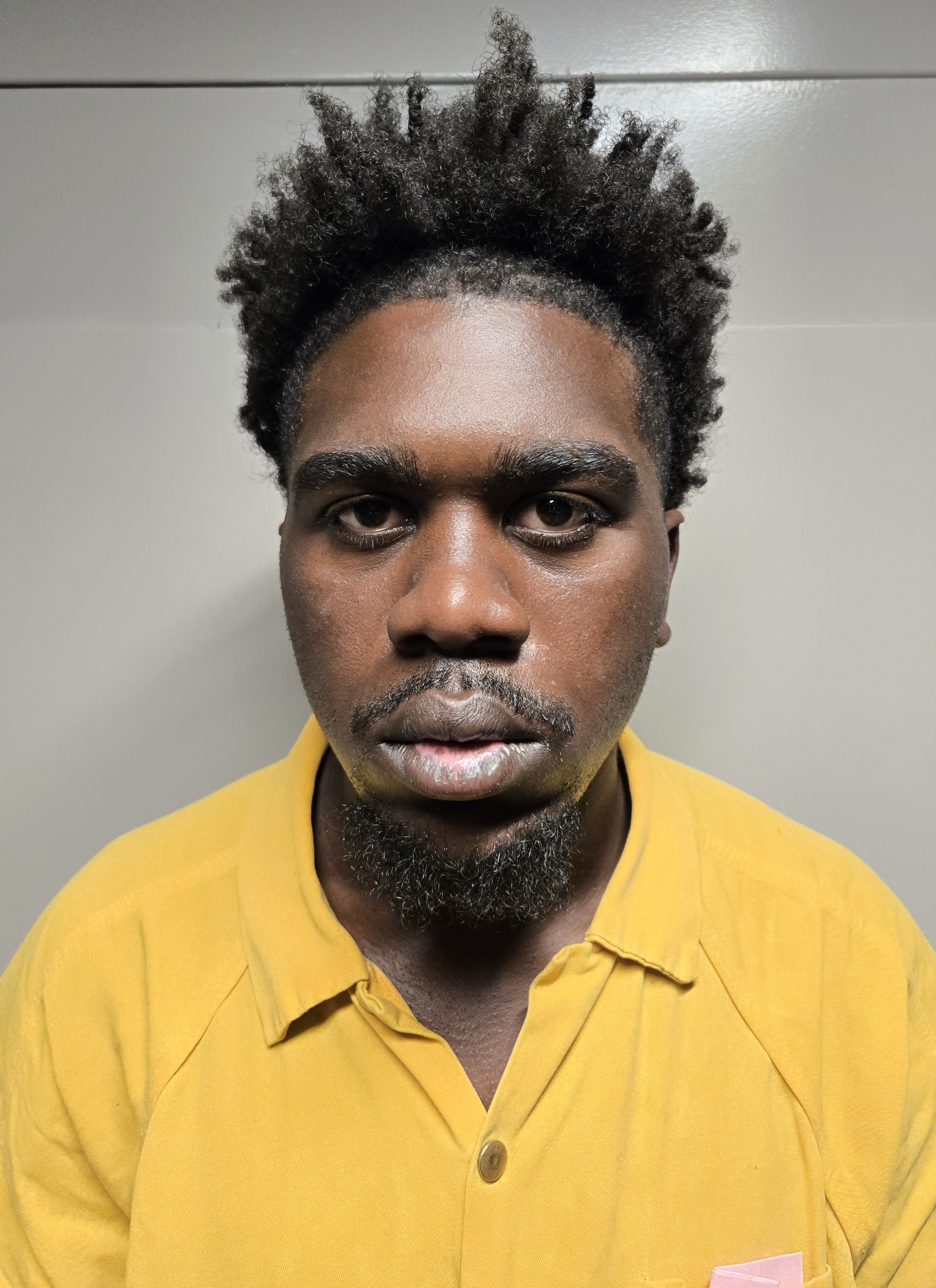 Booking photo of Isreal Thompson