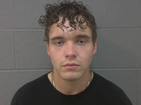 Booking photo of Donavan Lee