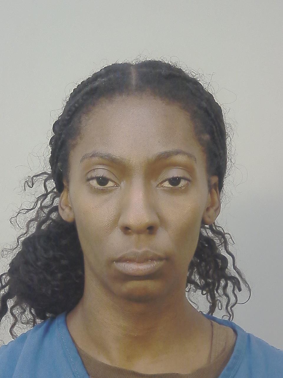 Booking photo of Mariah Marie Henderson