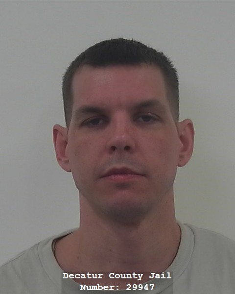 Booking photo of Josiah David Huelsman