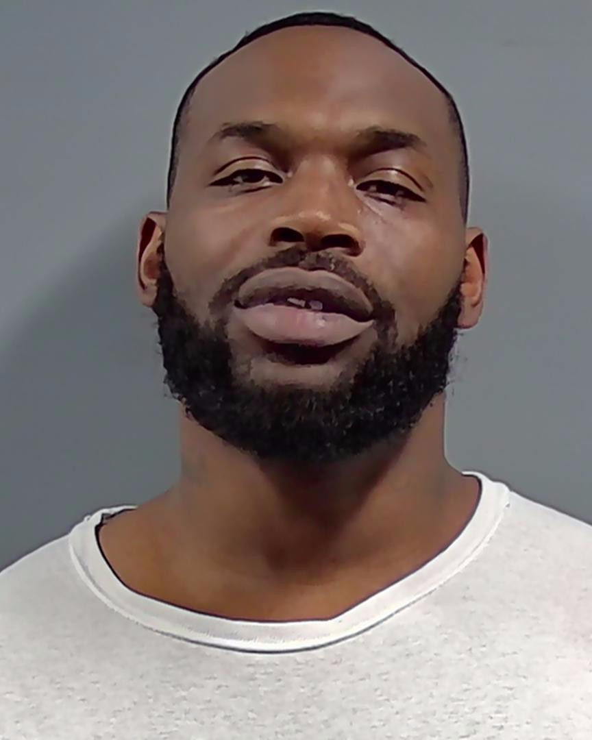 Booking photo of Quadarris Saulsberry