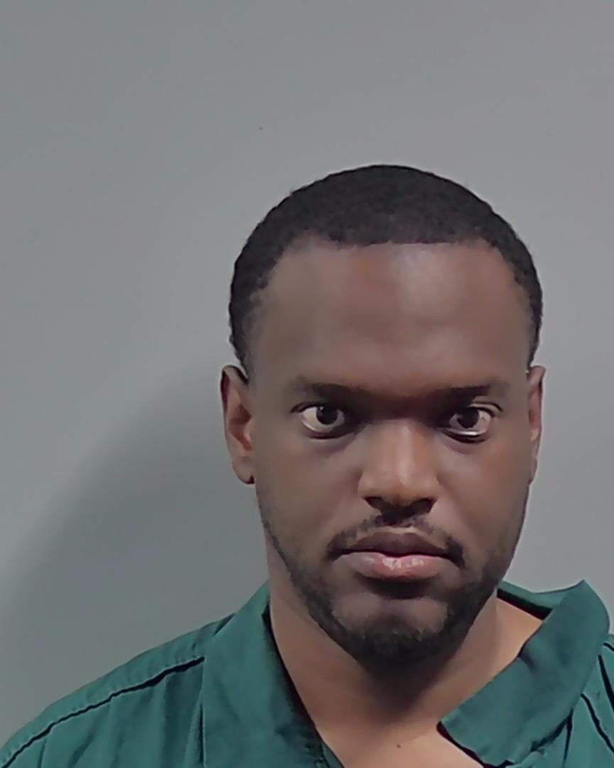 Booking photo of Lavecko Mcclain