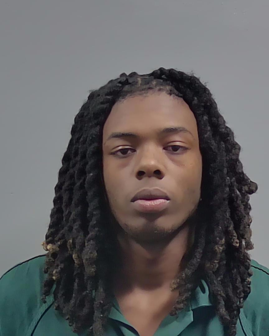 Booking photo of Isaiah Lauderdale
