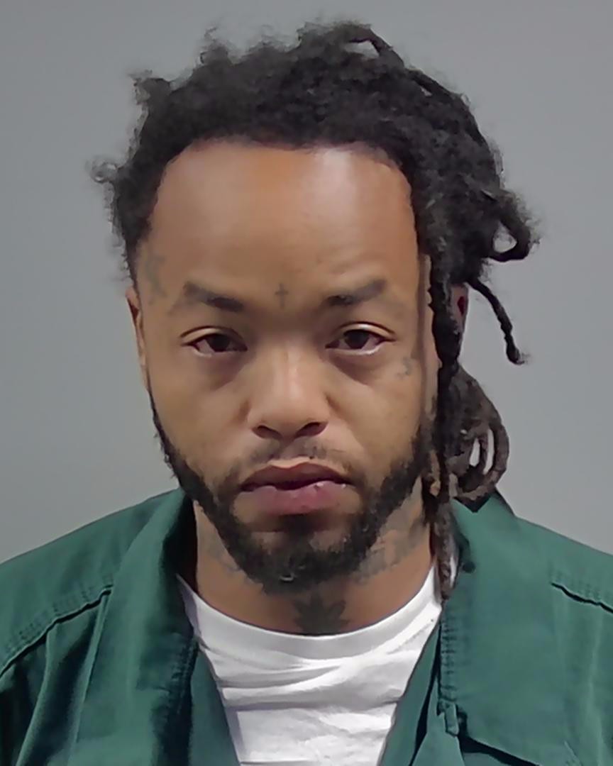 Booking photo of Ja'quon Lee