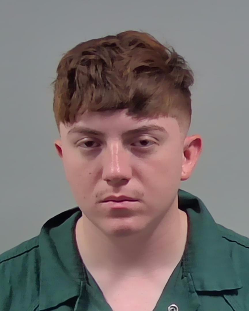 Booking photo of Daniel Fernandez