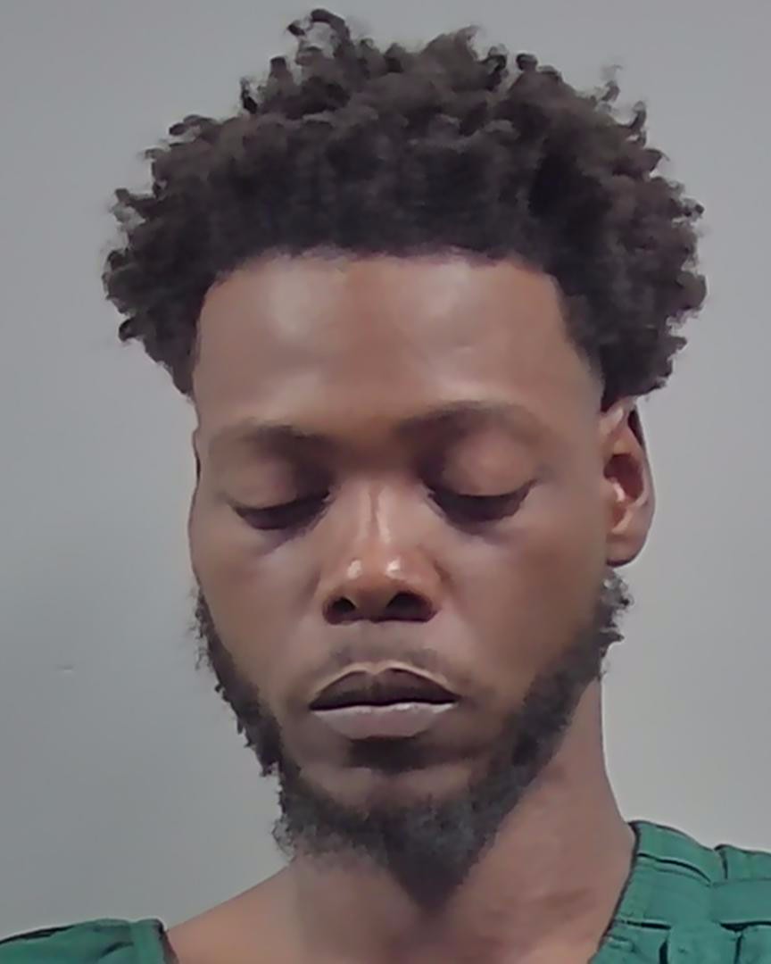 Uylessis Foster-davis booking photo