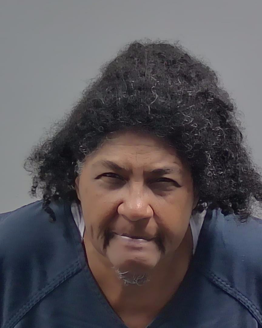 Booking photo of Linda Carter