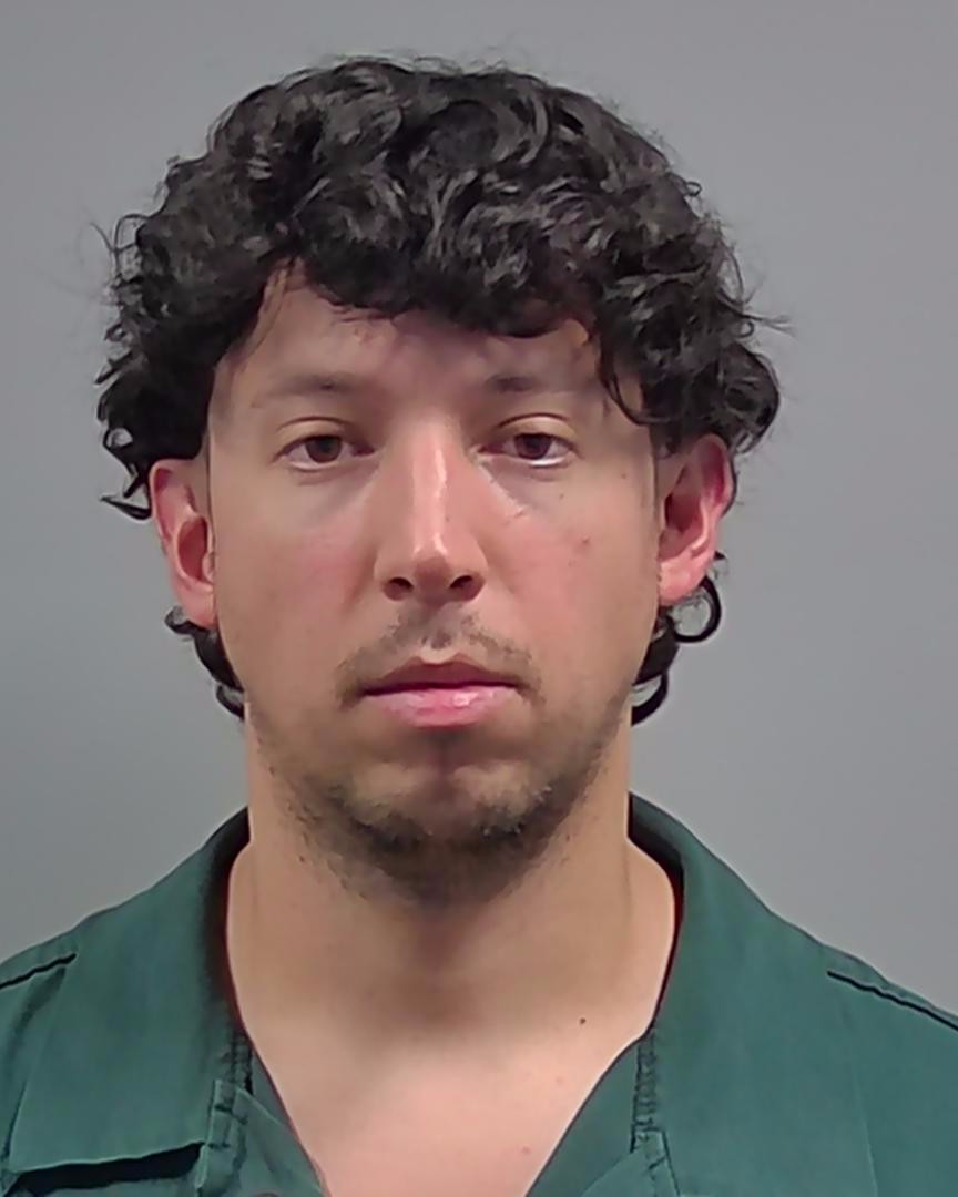 Booking photo of Victor Colorado